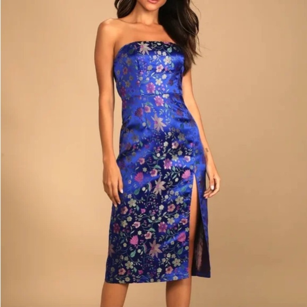 Lulu's Blue Floral Strapless Dress